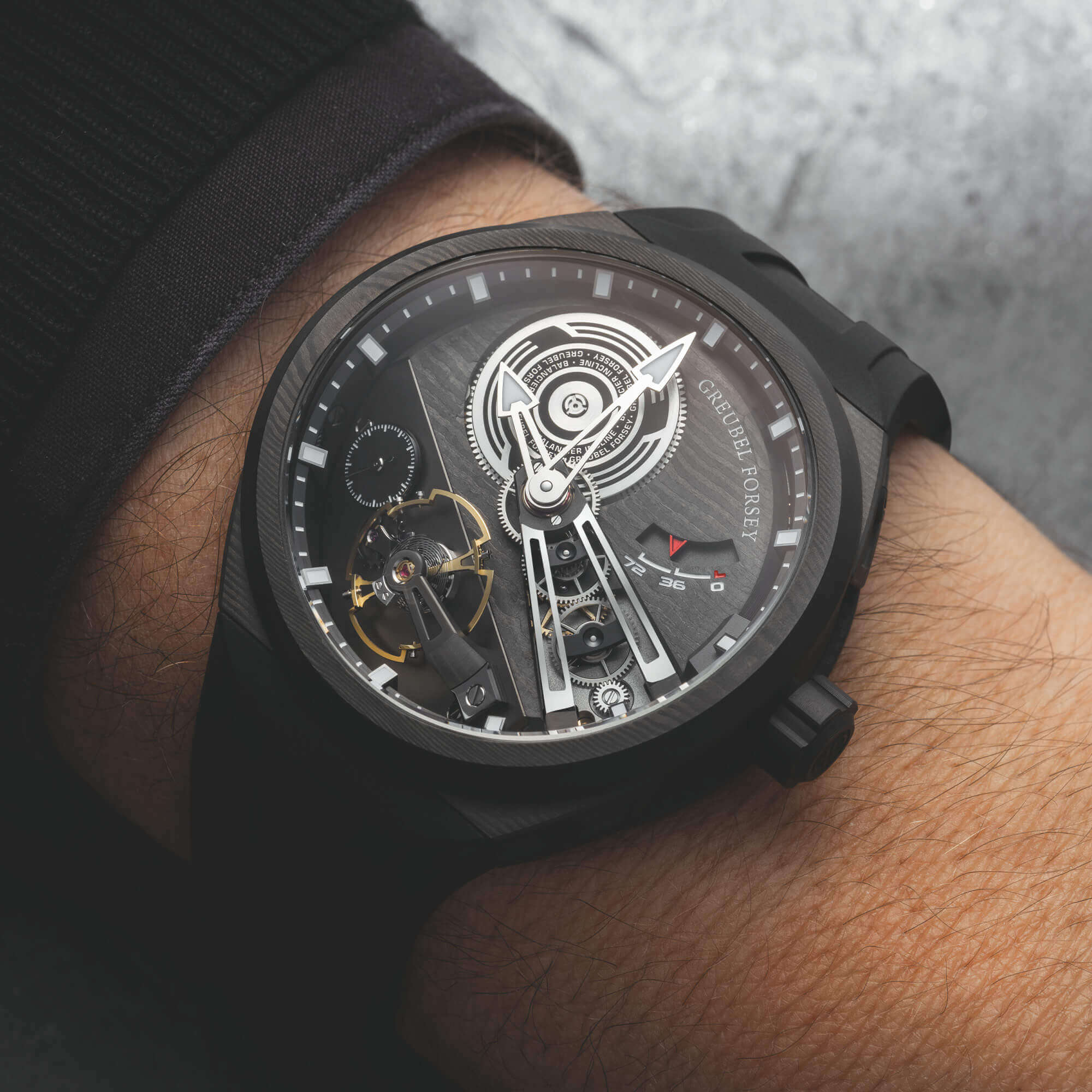 greubel forsey balancier convexe s2 carbon 41 5mm 01 - Greubel Forsey