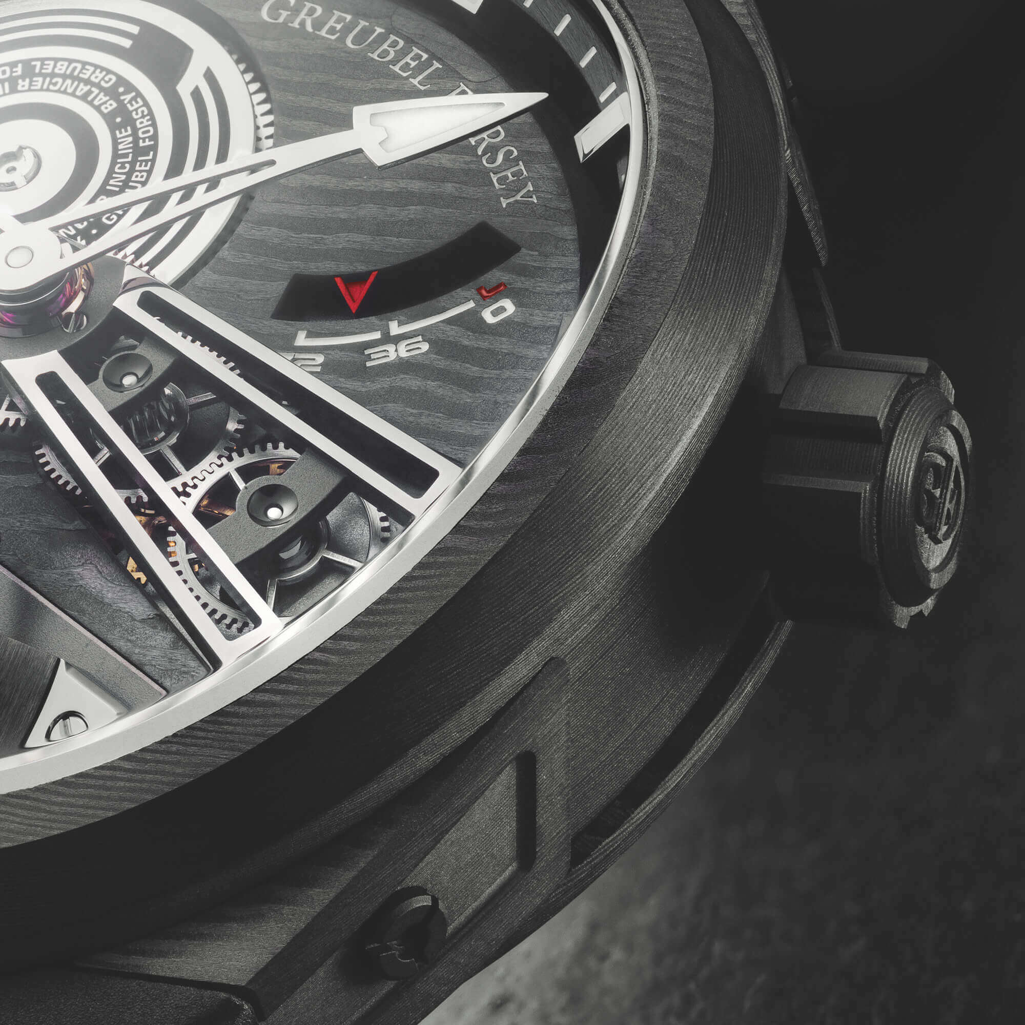greubel forsey balancier convexe s2 carbon 41 5mm 02 - Greubel Forsey