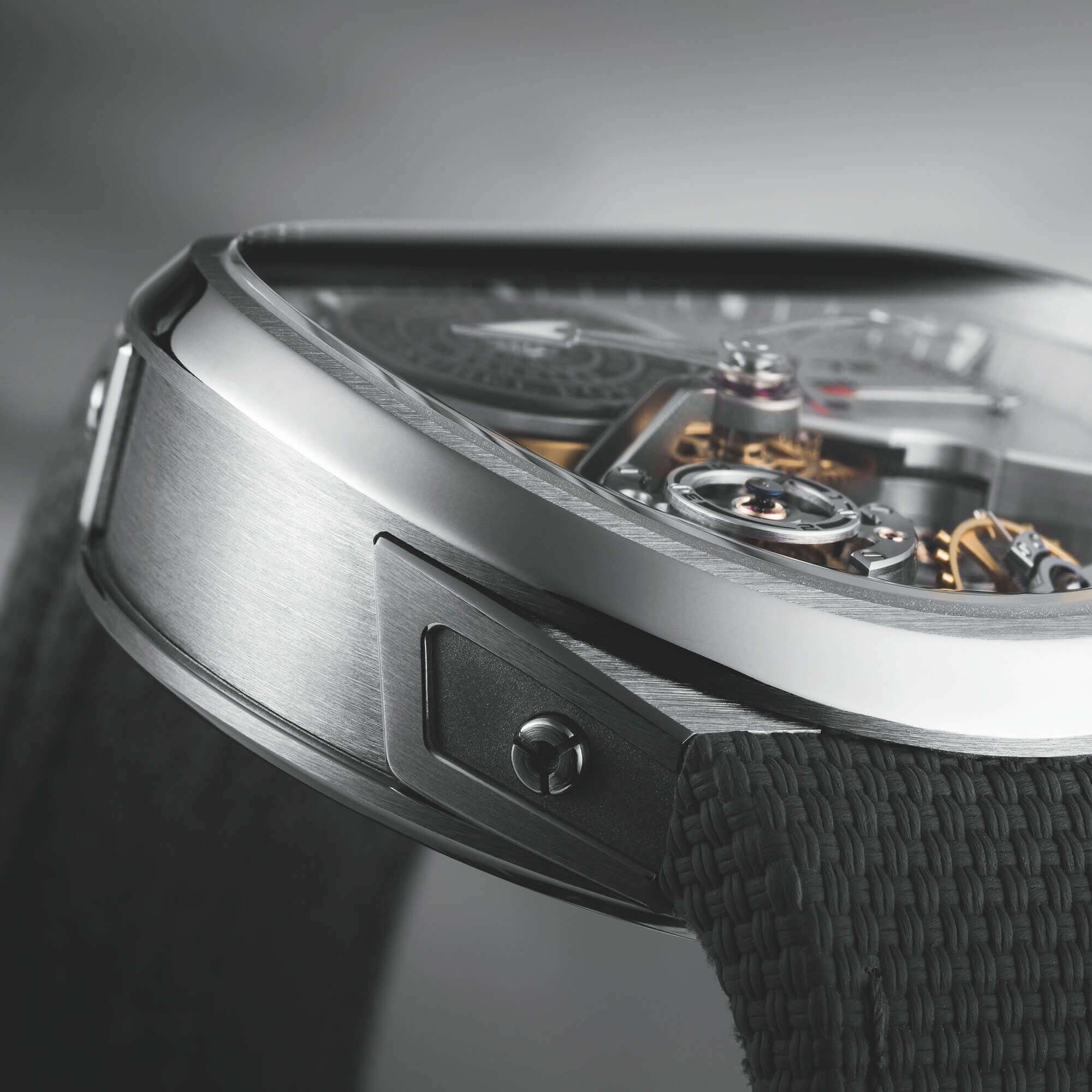 greubel forsey double balancier convexe 42 5mm 02 - Greubel Forsey